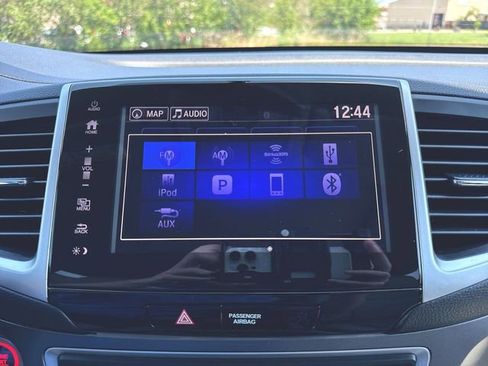 Used 2018 Honda Pilot EX-L image 13