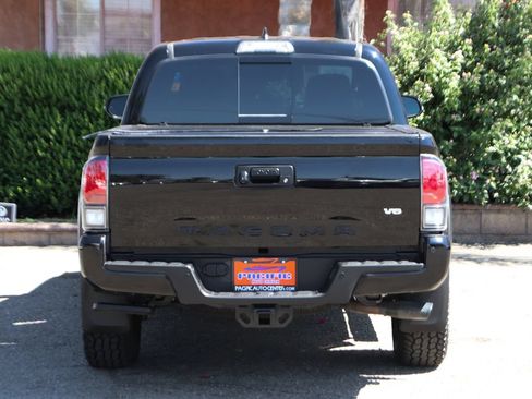 Used 2019 Toyota Tacoma TRD Pro AWD/4WD image 7