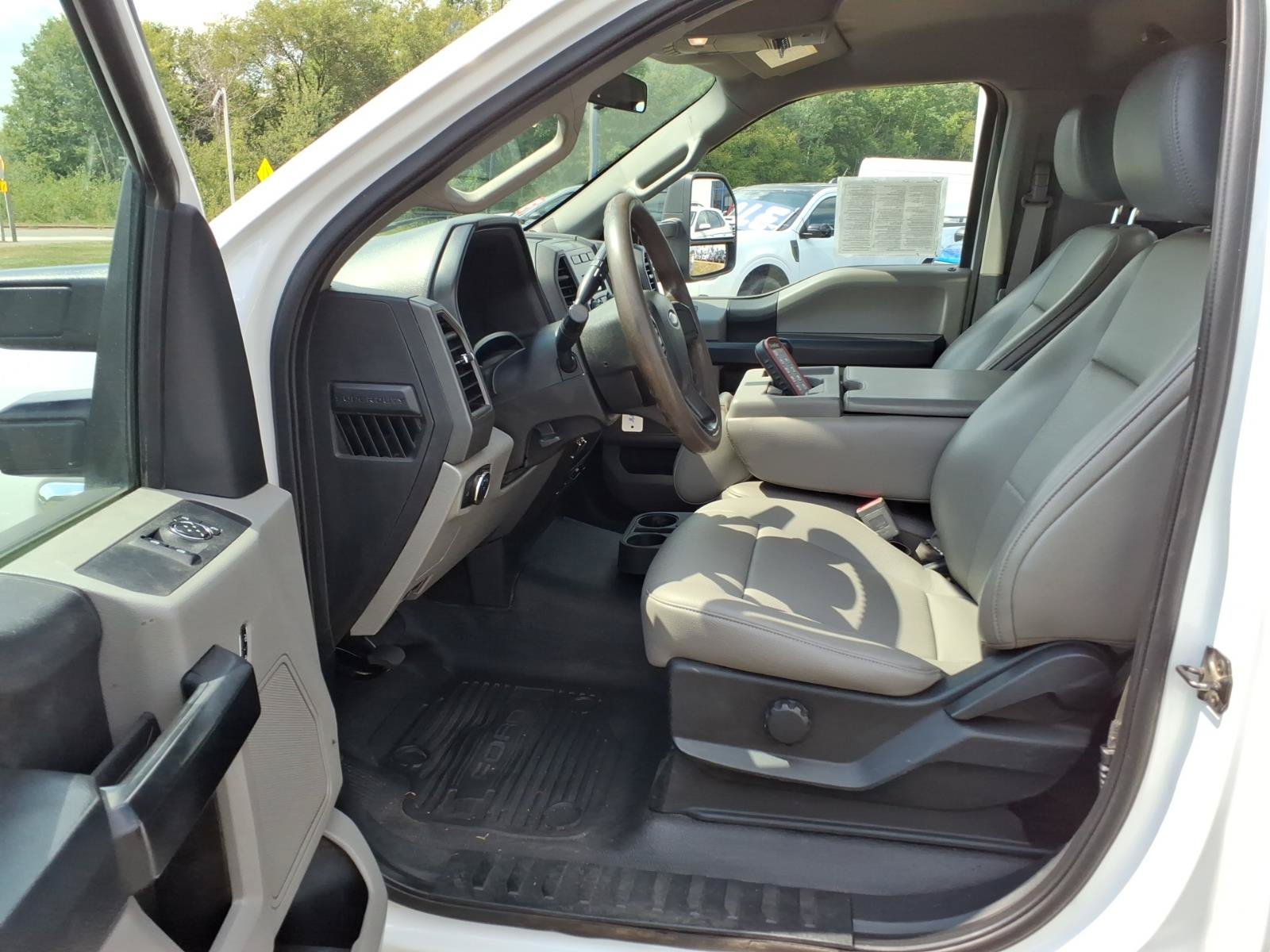 Used 2019 Ford F450 XL w/ Power Equipment Group AWD/4WD image 10