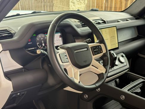 Used 2024 Land Rover Defender 130 S AWD/4WD image 24