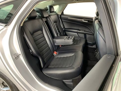 Certified 2017 Ford Fusion Energi SE FWD image 30