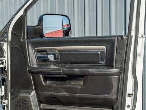 Used 2018 RAM 2500 Laramie w/ Sport Appearance Group image 44