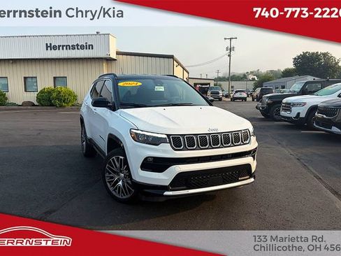Used 2024 Jeep Compass Limited w/ Elite Group AWD/4WD image 1
