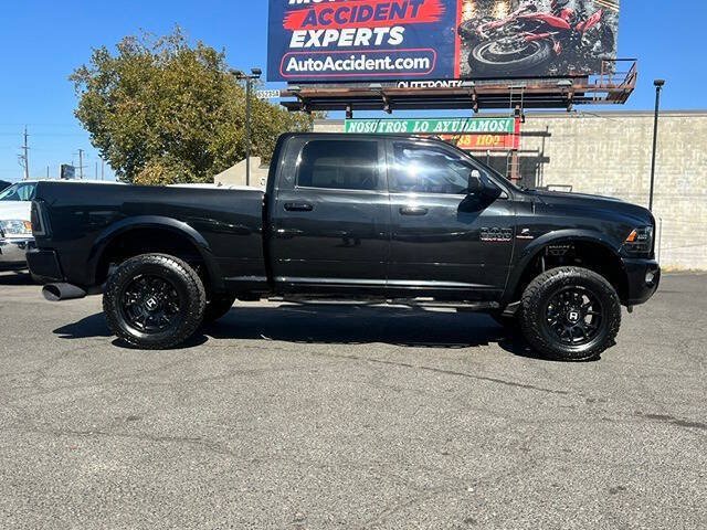 Used 2018 RAM 2500 Big Horn w/ Sport Appearance Group AWD/4WD image 7