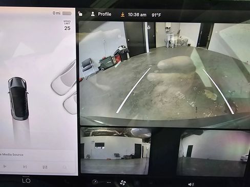 Used 2018 Tesla Model 3 Long Range RWD image 18