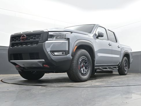 New 2025 Nissan Frontier Pro-X image 22