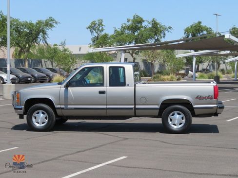 Used 1998 GMC Sierra 1500 4x4 Extended Cab w/ Marketing Option Pkg 2 image 9