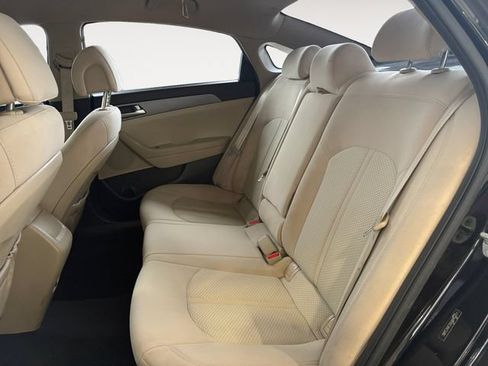 Used 2016 Hyundai Sonata SE FWD image 11
