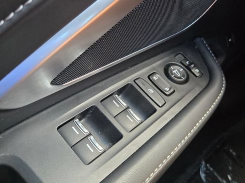 Certified 2025 Acura RDX SH-AWD image 27