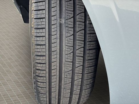 Used 2024 Volvo XC60 T8 Core image 11