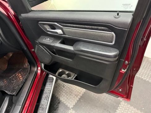 Used 2019 RAM 1500 Big Horn AWD/4WD image 34