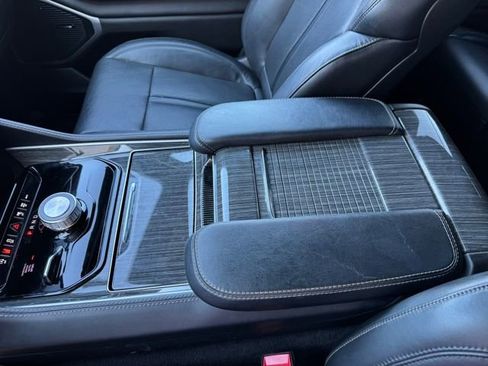 Used 2022 Jeep Wagoneer Series II image 54