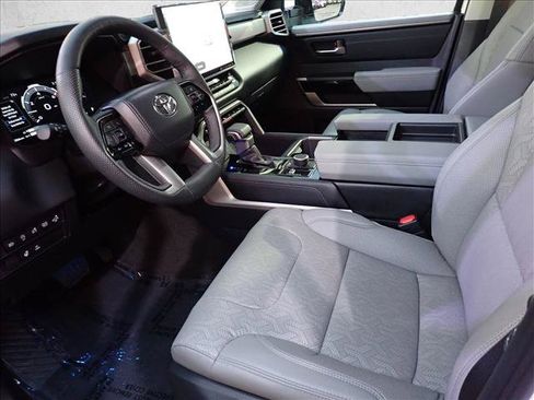 Used 2024 Toyota Tundra Limited AWD/4WD image 12
