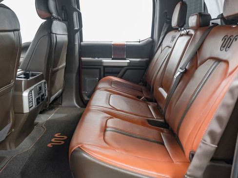 Used 2020 Ford F150 King Ranch w/ Equipment Group 601A Luxury AWD/4WD image 40