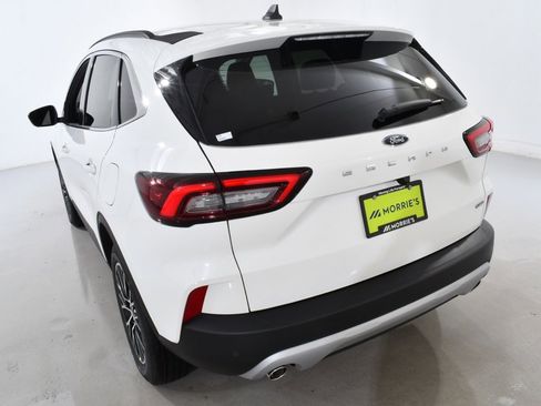 New 2026 Ford Escape SE w/ PHEV Premium Package image 14