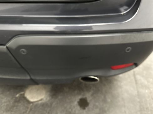 Used 2023 Subaru Ascent Premium w/ Convenience Package image 16