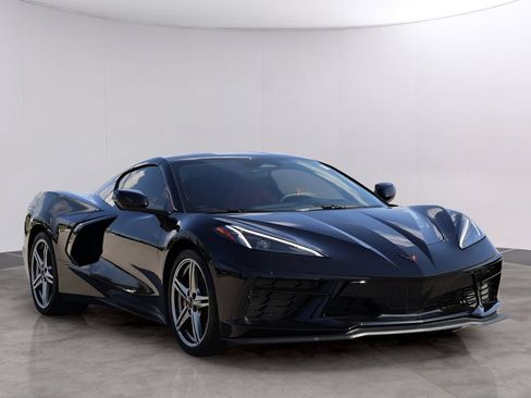 Used 2026 Chevrolet Corvette Stingray Coupe w/ Battery Protection Package RWD image 3