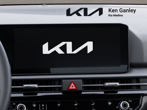 New 2026 Kia Sportage LX image 20