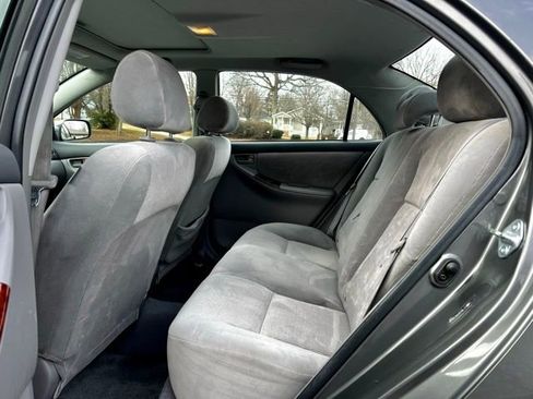 Used 2005 Toyota Corolla LE image 17