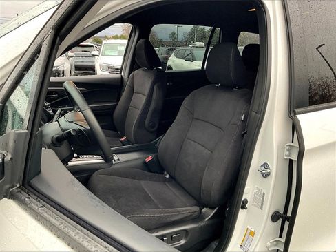 Used 2022 Honda Pilot Sport image 9