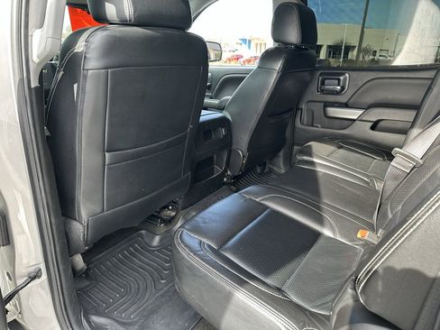 Used 2018 Chevrolet Silverado 1500 LT w/ Texas Edition image 16