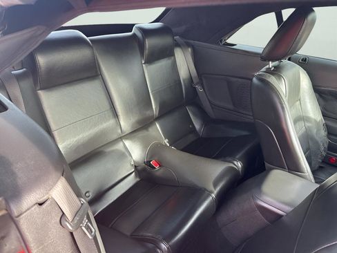 Used 2007 Ford Mustang Premium image 14