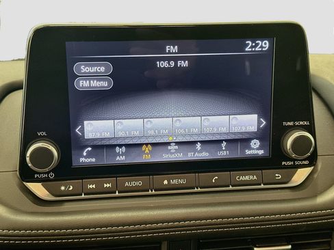 Used 2026 Nissan Rogue SV AWD/4WD image 21
