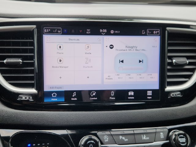 Used 2025 Chrysler Pacifica Select FWD image 44