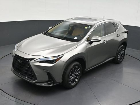 Used 2024 Lexus NX 250 FWD image 15