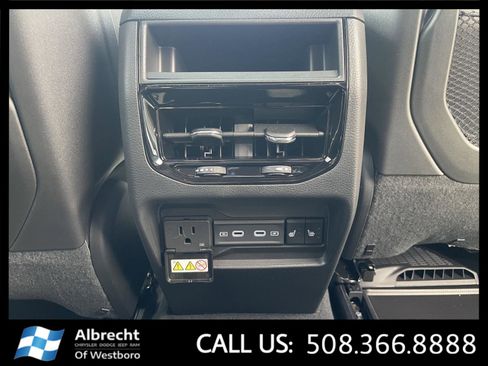 New 2026 Jeep Grand Cherokee Limited image 19