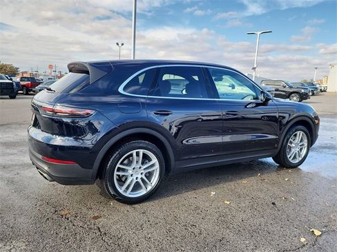 Used 2020 Porsche Cayenne Base image 2