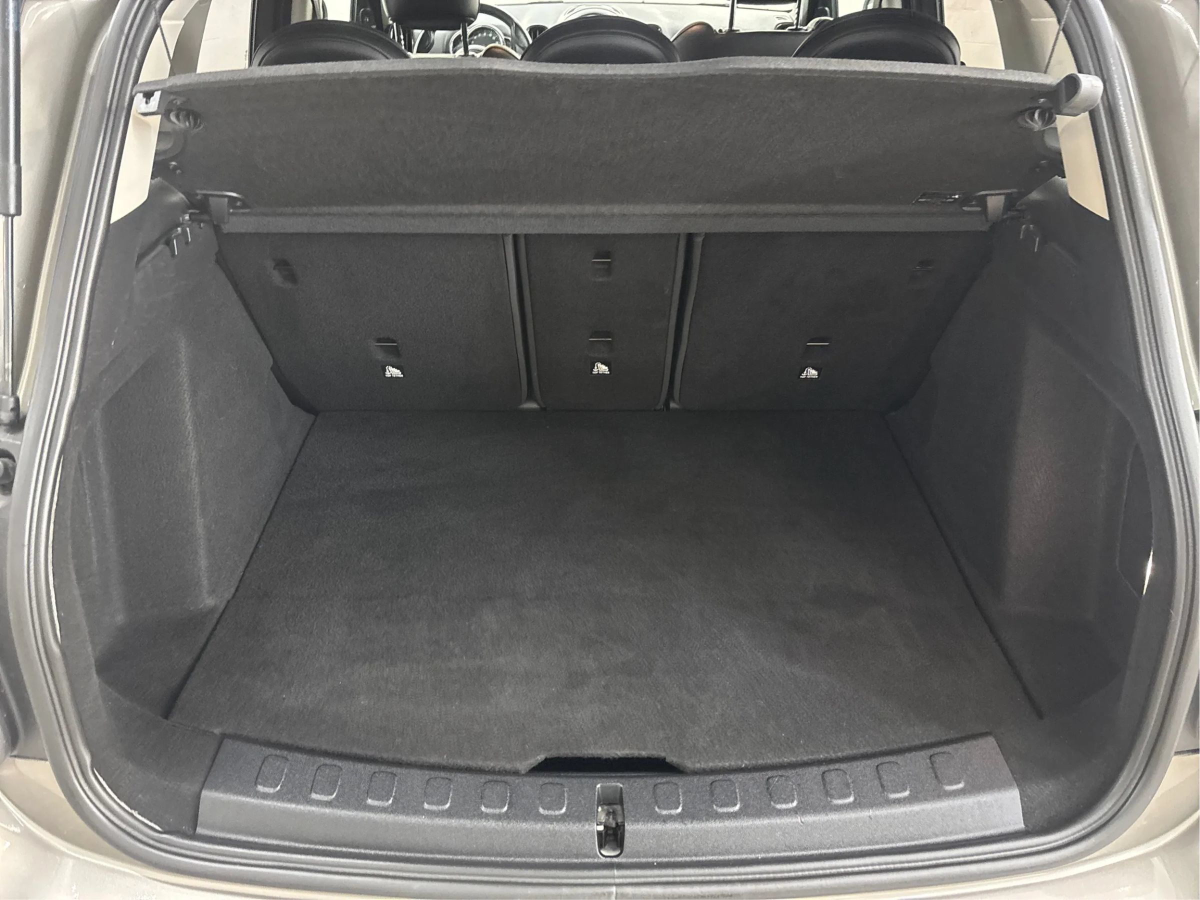 Used 2019 MINI Cooper Countryman S w/ Premium Package AWD/4WD image 16