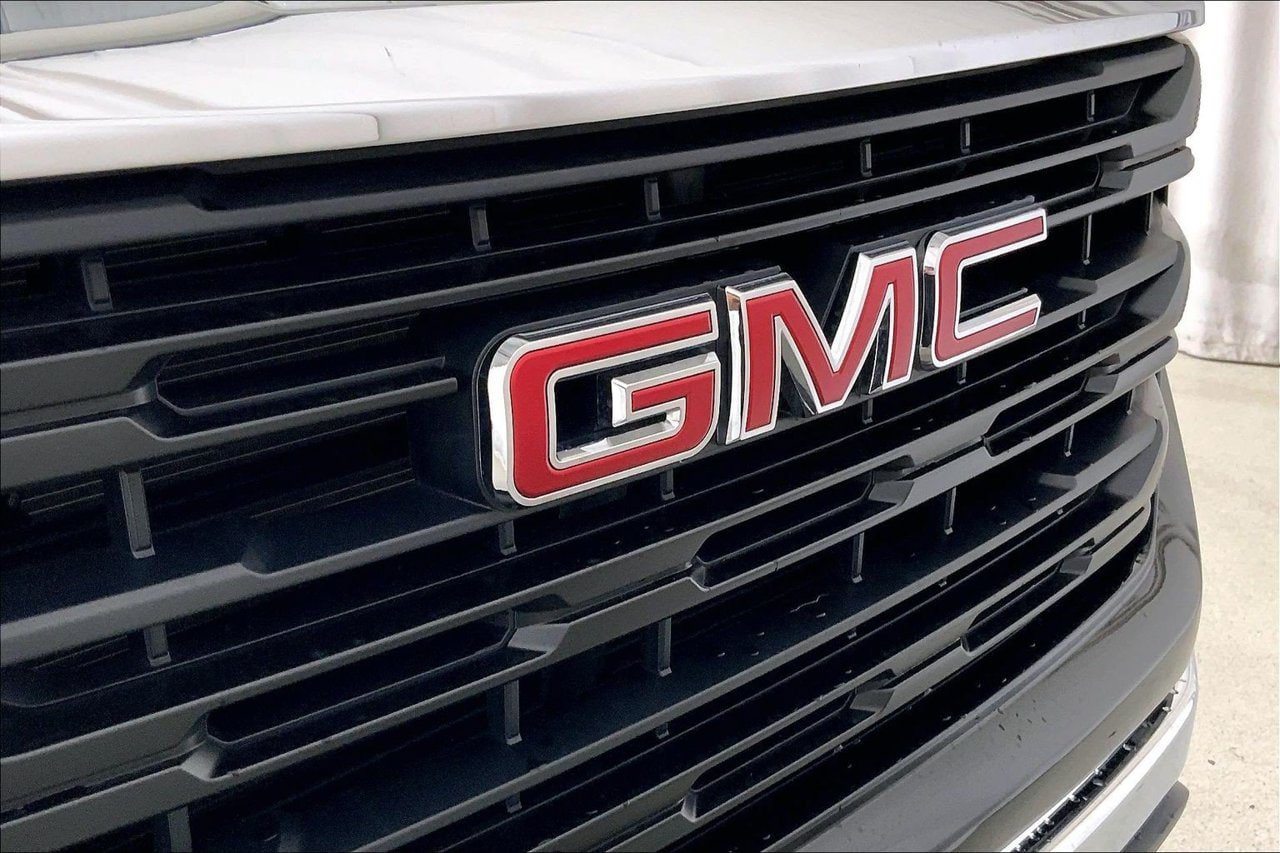 Used 2026 GMC Sierra 1500 Pro w/ Pro Value Package RWD image 28