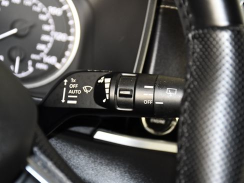 Used 2022 Mitsubishi Outlander SE FWD image 23