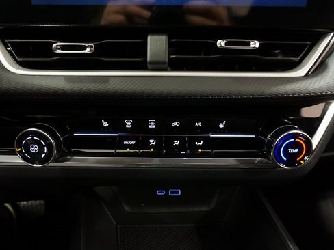 New 2026 Chevrolet Equinox LT image 15