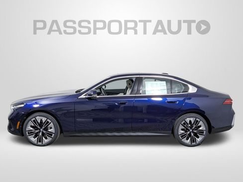 New 2026 BMW 530i xDrive w/ Premium Package AWD/4WD image 2