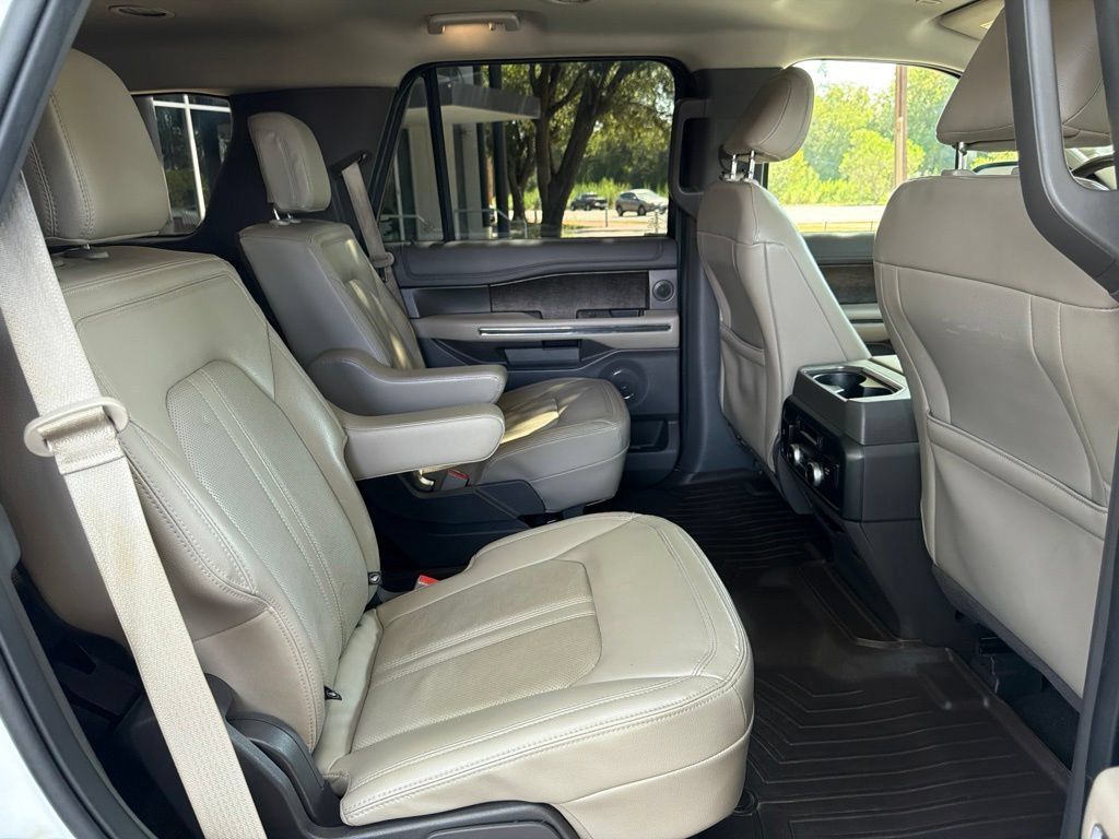 Used 2021 Ford Expedition Limited w/ Cargo Package AWD/4WD image 31