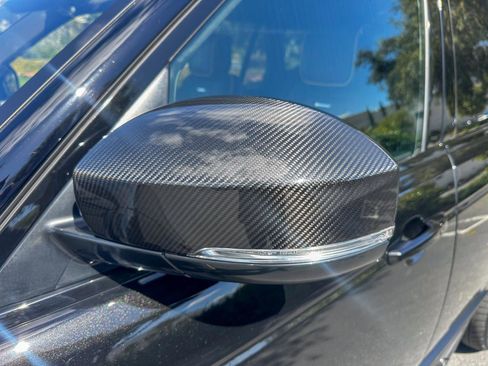 Used 2019 Land Rover Range Rover Supercharged AWD/4WD image 6