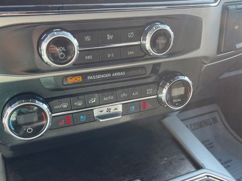 Used 2022 Ford F450 Lariat w/ Lariat Ultimate Package image 13