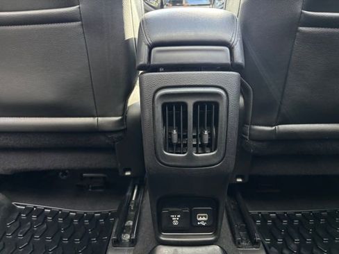 Used 2020 Jeep Compass Altitude image 45