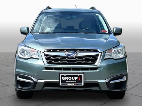 Used 2017 Subaru Forester 2.5i Premium w/ All-Weather Package AWD/4WD image 3