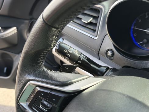 Used 2019 Subaru Outback 2.5i Premium AWD/4WD image 17