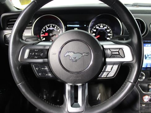 Used 2018 Ford Mustang GT w/ GT Performance Package RWD image 13