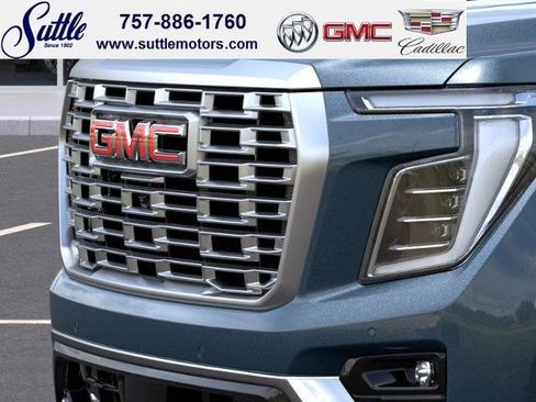 New 2026 GMC Yukon Denali AWD/4WD image 13