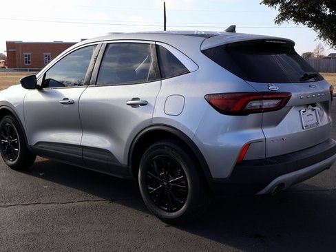 Certified 2023 Ford Escape Active image 15