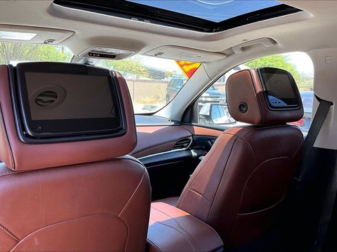Used 2019 Chevrolet Traverse High Country w/ LPO, Floor Liner Package AWD/4WD image 20