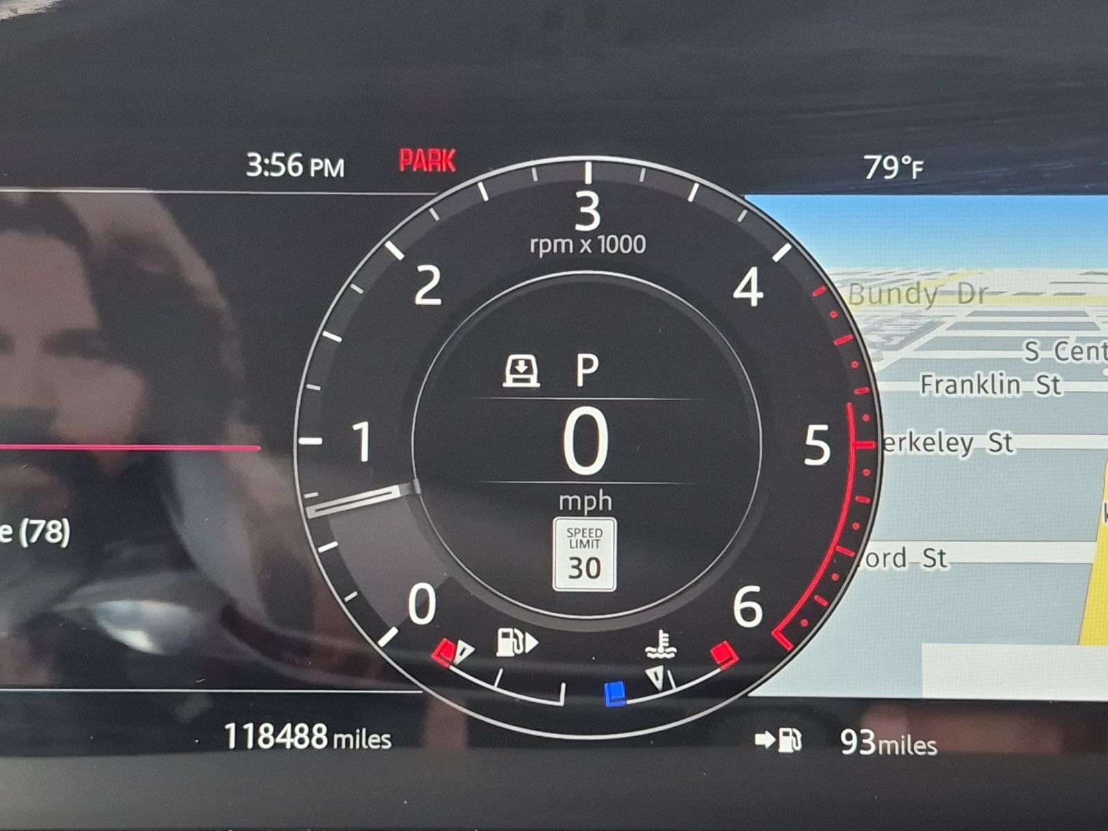 Used 2019 Land Rover Range Rover Sport HSE AWD/4WD image 18