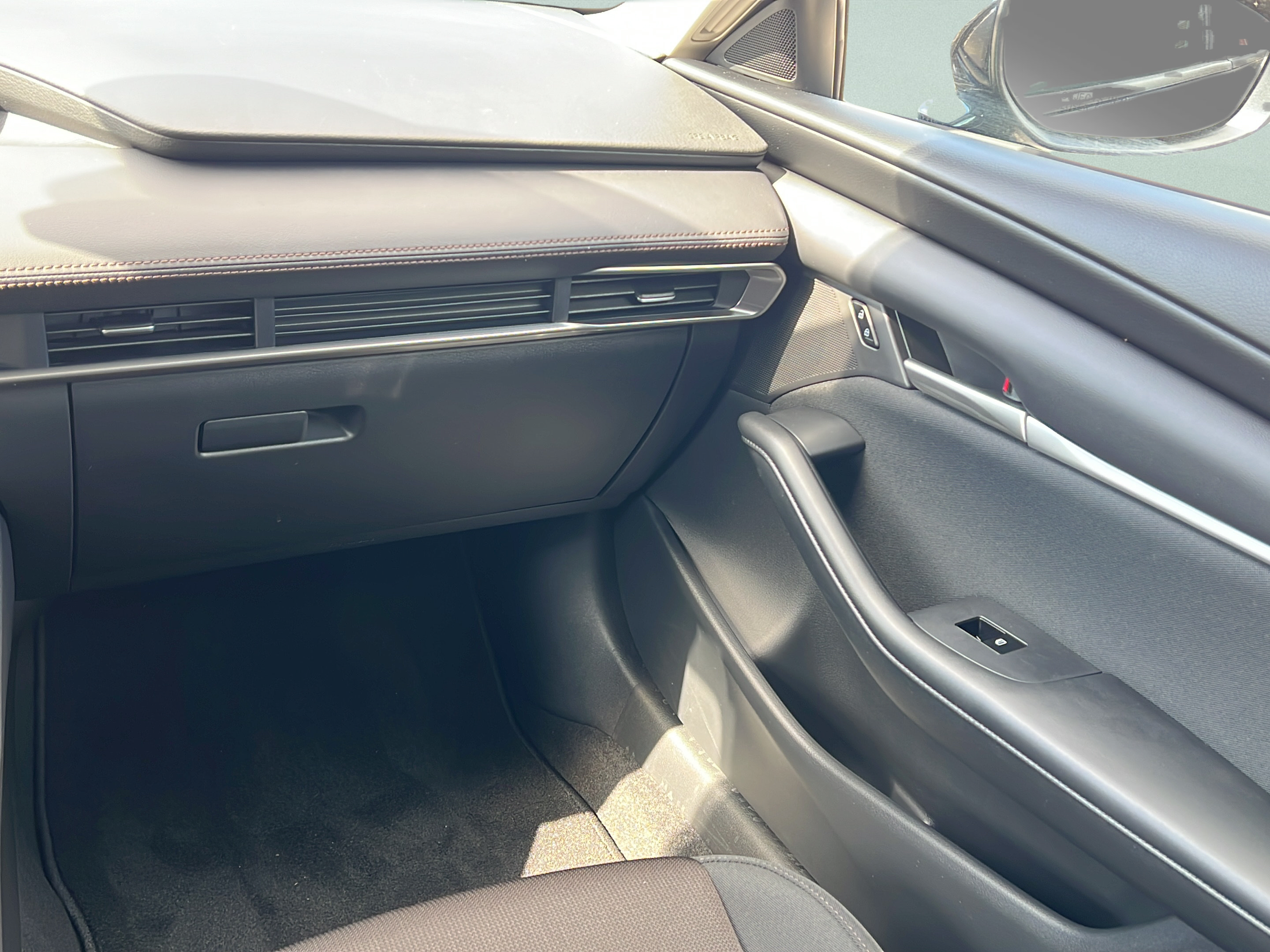 Used 2026 MAZDA MAZDA3 s FWD image 12
