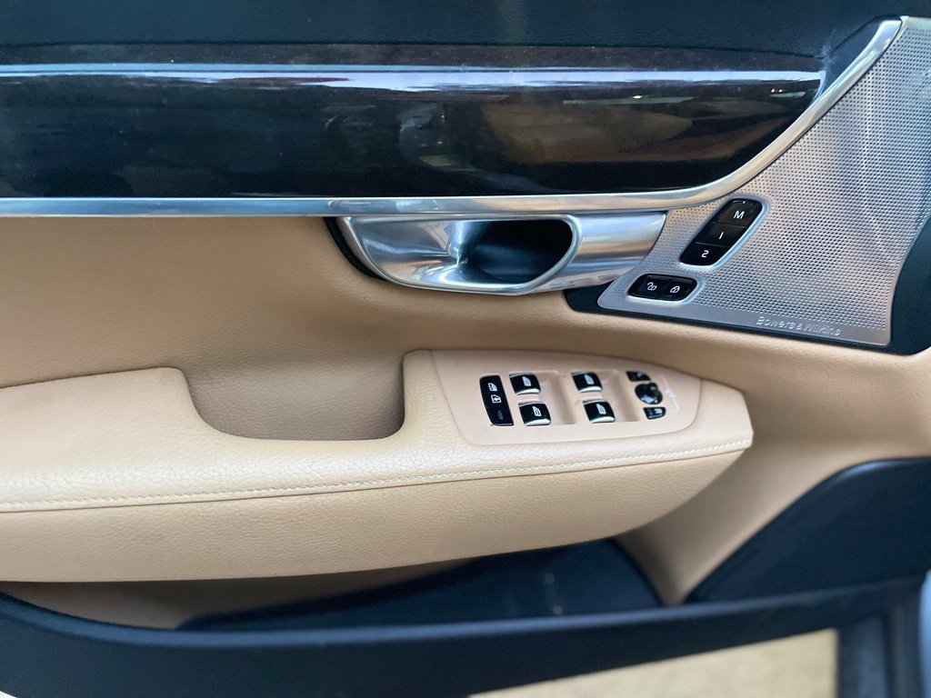 Used 2018 Volvo S90 T6 Momentum w/ Convenience Package AWD/4WD image 10