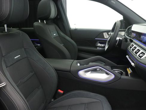 New 2026 Mercedes-Benz GLE 53 AMG 4MATIC image 9